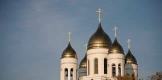 На "Хвали΄те" стихиры воскресны на 6 (глас 6)
