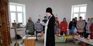 Акафист Всемогущему Богу в нашествии печали
