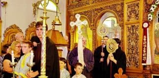 Как правильно креститься