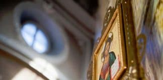 Как происходит чин великого водоосвящения