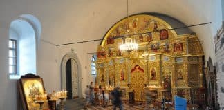 Общий порядок проведения рядовой службы в храме