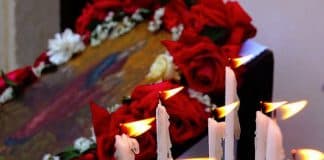 Православные свечи