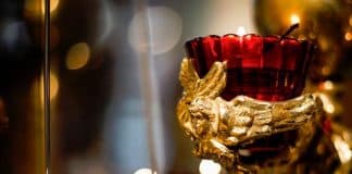 Священные предметы, употребляемые при богослужении