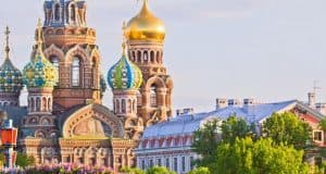 Богослужебные одеяния диакона и иерея