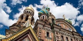 Служение воскресное с полиелеем святому