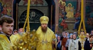 Литургия по чину святых Иоанна Златоуста и Василия Великого