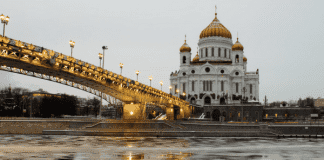 Живопись церковная и светская в наши дни