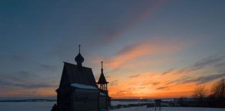 Всякий может ошибиться, но зачем упорствовать
